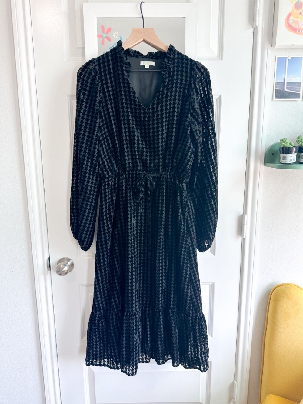 Jade Melody Tam Black Burnout Velvet Houndstooth Dress size S